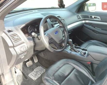 Чорний Форд Експлорер, об'ємом двигуна 3.5 л та пробігом 140 тис. км за 25000 $, фото 14 на Automoto.ua