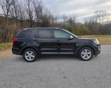 Черный Форд Эксплорер, объемом двигателя 2.3 л и пробегом 89 тыс. км за 4000 $, фото 7 на Automoto.ua