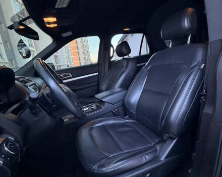 Форд Эксплорер 2017 в Тернополе на Automoto.ua Черный Форд Эксплорер, объемом двигателя 3.5 л и пробегом 190 тыс. км за 16700 $, фото 38 на Automoto.ua