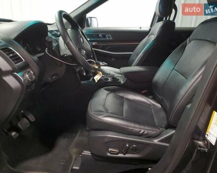 Черный Форд Эксплорер, объемом двигателя 3.5 л и пробегом 132 тыс. км за 3000 $, фото 6 на Automoto.ua