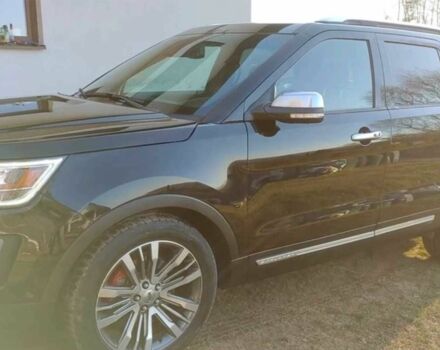 Черный Форд Эксплорер, объемом двигателя 3.5 л и пробегом 137 тыс. км за 12700 $, фото 5 на Automoto.ua