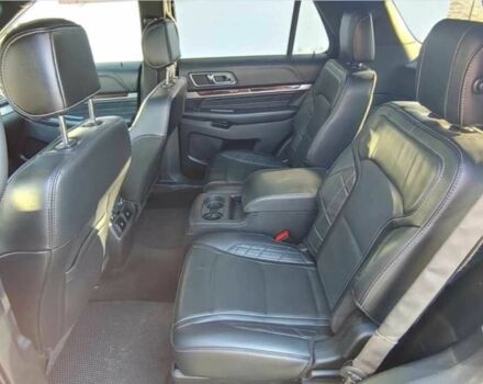 Черный Форд Эксплорер, объемом двигателя 3.5 л и пробегом 137 тыс. км за 12700 $, фото 8 на Automoto.ua