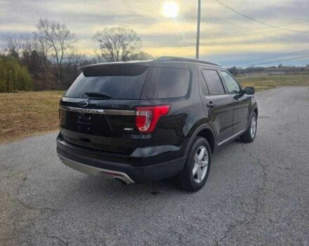 Черный Форд Эксплорер, объемом двигателя 2.3 л и пробегом 89 тыс. км за 4000 $, фото 6 на Automoto.ua