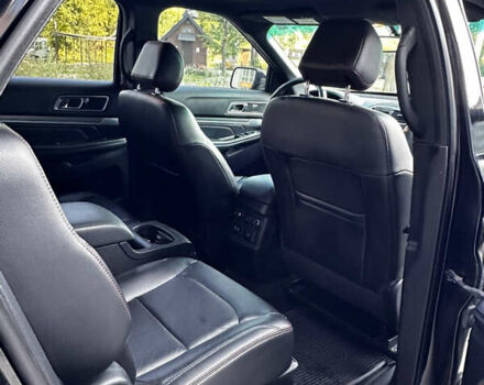 Черный Форд Эксплорер, объемом двигателя 3.5 л и пробегом 87 тыс. км за 24500 $, фото 55 на Automoto.ua