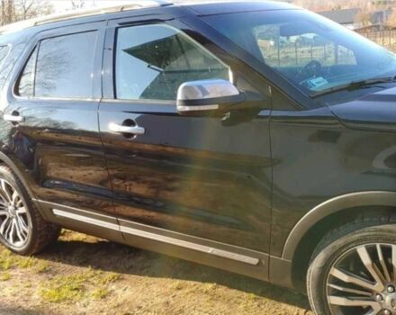 Черный Форд Эксплорер, объемом двигателя 3.5 л и пробегом 137 тыс. км за 12700 $, фото 3 на Automoto.ua