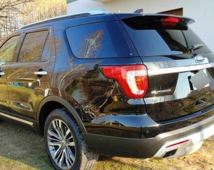 Черный Форд Эксплорер, объемом двигателя 3.5 л и пробегом 137 тыс. км за 12700 $, фото 2 на Automoto.ua