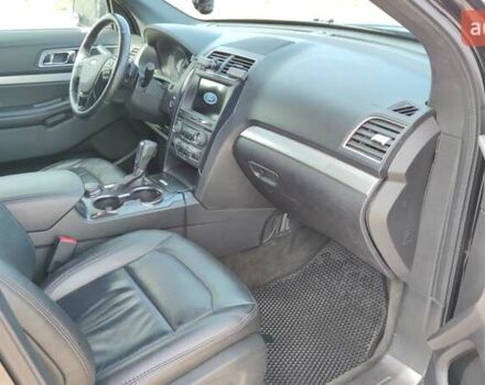 Чорний Форд Експлорер, об'ємом двигуна 3.5 л та пробігом 140 тис. км за 25000 $, фото 22 на Automoto.ua