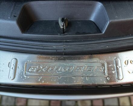 Форд Эксплорер 2017 в Ровно на Automoto.ua Черный Форд Эксплорер, объемом двигателя 3.5 л и пробегом 114 тыс. км за 18999 $, фото 4 на Automoto.ua