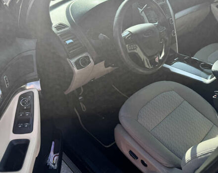 Черный Форд Эксплорер, объемом двигателя 3.7 л и пробегом 140 тыс. км за 17500 $, фото 13 на Automoto.ua