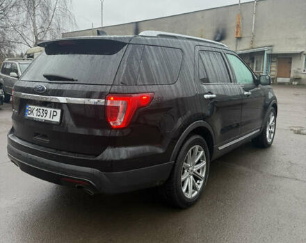 Чорний Форд Експлорер, об'ємом двигуна 3.5 л та пробігом 220 тис. км за 16900 $, фото 3 на Automoto.ua
