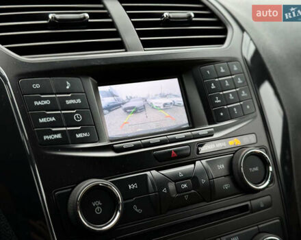 Черный Форд Эксплорер, объемом двигателя 3.5 л и пробегом 110 тыс. км за 16999 $, фото 6 на Automoto.ua