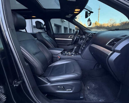 Форд Эксплорер 2017 в Тернополе на Automoto.ua Черный Форд Эксплорер, объемом двигателя 3.5 л и пробегом 190 тыс. км за 16700 $, фото 77 на Automoto.ua