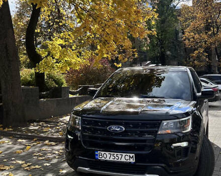 Черный Форд Эксплорер, объемом двигателя 3.7 л и пробегом 140 тыс. км за 17500 $, фото 9 на Automoto.ua