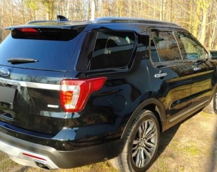 Черный Форд Эксплорер, объемом двигателя 3.5 л и пробегом 137 тыс. км за 12700 $, фото 4 на Automoto.ua