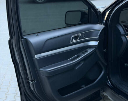 Форд Эксплорер 2017 в Тернополе на Automoto.ua Черный Форд Эксплорер, объемом двигателя 3.5 л и пробегом 190 тыс. км за 16700 $, фото 36 на Automoto.ua
