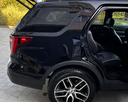 Черный Форд Эксплорер, объемом двигателя 3.5 л и пробегом 87 тыс. км за 24500 $, фото 60 на Automoto.ua