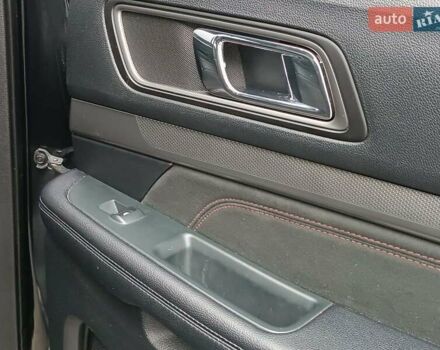 Чорний Форд Експлорер, об'ємом двигуна 3.5 л та пробігом 157 тис. км за 23450 $, фото 39 на Automoto.ua