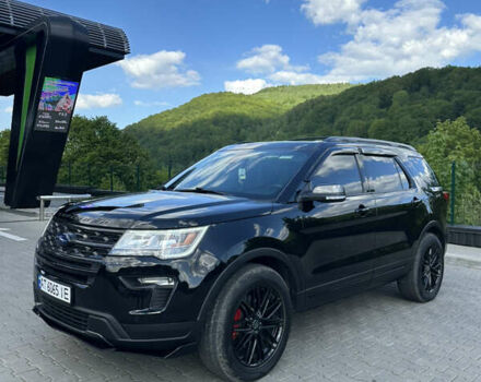 Черный Форд Эксплорер, объемом двигателя 3.5 л и пробегом 140 тыс. км за 23500 $, фото 1 на Automoto.ua