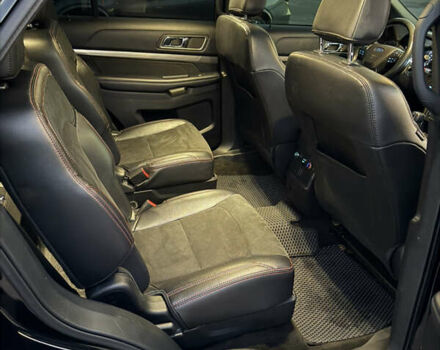 Черный Форд Эксплорер, объемом двигателя 3.5 л и пробегом 104 тыс. км за 22000 $, фото 20 на Automoto.ua