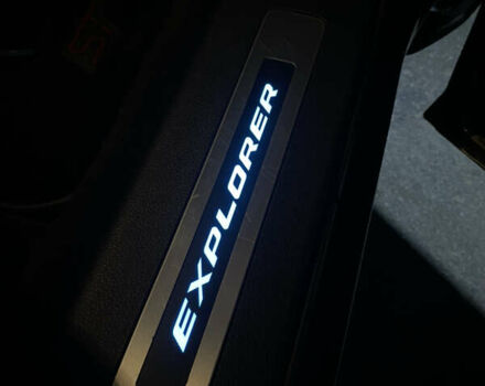 Чорний Форд Експлорер, об'ємом двигуна 3.5 л та пробігом 140 тис. км за 21999 $, фото 30 на Automoto.ua