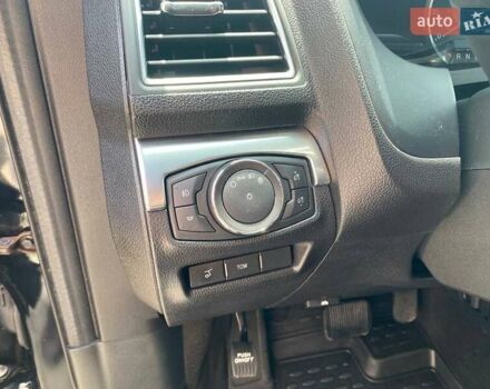 Черный Форд Эксплорер, объемом двигателя 3.5 л и пробегом 33 тыс. км за 24900 $, фото 11 на Automoto.ua