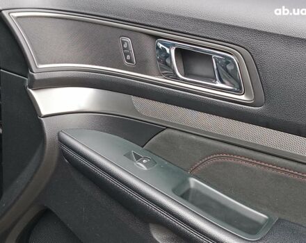 Чорний Форд Експлорер, об'ємом двигуна 3.5 л та пробігом 157 тис. км за 23450 $, фото 35 на Automoto.ua