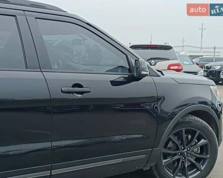 Чорний Форд Експлорер, об'ємом двигуна 3.5 л та пробігом 157 тис. км за 23450 $, фото 17 на Automoto.ua