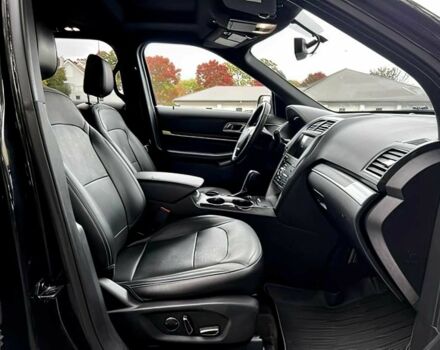 Чорний Форд Експлорер, об'ємом двигуна 2.3 л та пробігом 41 тис. км за 11900 $, фото 10 на Automoto.ua