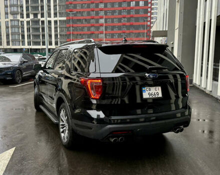 Черный Форд Эксплорер, объемом двигателя 3.5 л и пробегом 233 тыс. км за 23500 $, фото 6 на Automoto.ua