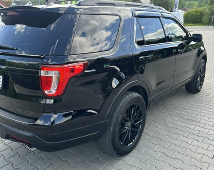 Черный Форд Эксплорер, объемом двигателя 3.5 л и пробегом 140 тыс. км за 23500 $, фото 6 на Automoto.ua