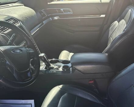 Чорний Форд Експлорер, об'ємом двигуна 3.5 л та пробігом 43 тис. км за 15500 $, фото 6 на Automoto.ua