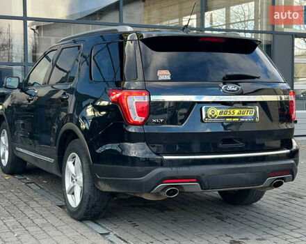 Черный Форд Эксплорер, объемом двигателя 3.5 л и пробегом 50 тыс. км за 23800 $, фото 3 на Automoto.ua