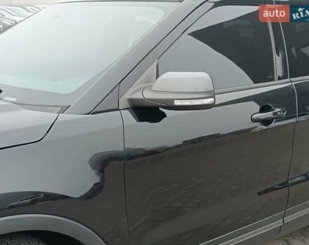 Чорний Форд Експлорер, об'ємом двигуна 3.5 л та пробігом 157 тис. км за 23450 $, фото 4 на Automoto.ua