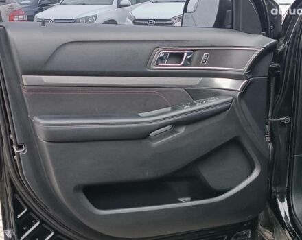 Чорний Форд Експлорер, об'ємом двигуна 3.5 л та пробігом 157 тис. км за 23450 $, фото 20 на Automoto.ua