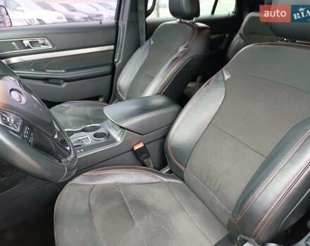 Чорний Форд Експлорер, об'ємом двигуна 3.5 л та пробігом 157 тис. км за 23450 $, фото 31 на Automoto.ua