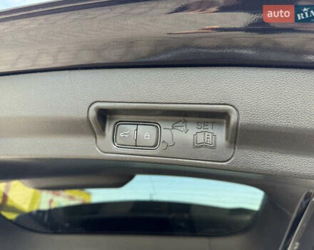 Чорний Форд Експлорер, об'ємом двигуна 2.3 л та пробігом 126 тис. км за 19300 $, фото 113 на Automoto.ua