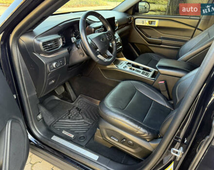 Чорний Форд Експлорер, об'ємом двигуна 2.3 л та пробігом 126 тис. км за 19300 $, фото 55 на Automoto.ua