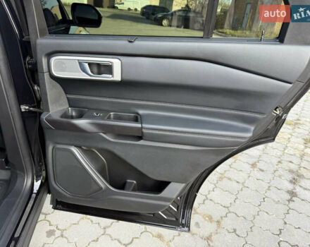 Чорний Форд Експлорер, об'ємом двигуна 2.3 л та пробігом 126 тис. км за 19300 $, фото 77 на Automoto.ua