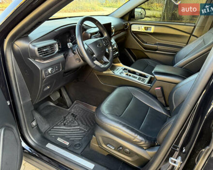 Чорний Форд Експлорер, об'ємом двигуна 2.3 л та пробігом 126 тис. км за 19300 $, фото 56 на Automoto.ua