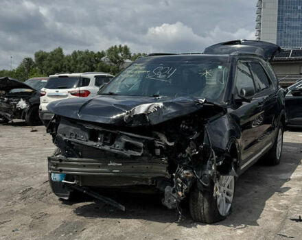 Черный Форд Эксплорер, объемом двигателя 3.5 л и пробегом 180 тыс. км за 9300 $, фото 5 на Automoto.ua