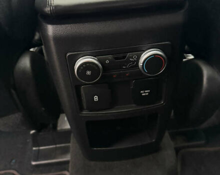 Черный Форд Эксплорер, объемом двигателя 2.96 л и пробегом 93 тыс. км за 29100 $, фото 20 на Automoto.ua