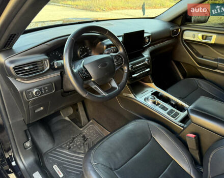 Чорний Форд Експлорер, об'ємом двигуна 2.3 л та пробігом 126 тис. км за 19300 $, фото 58 на Automoto.ua