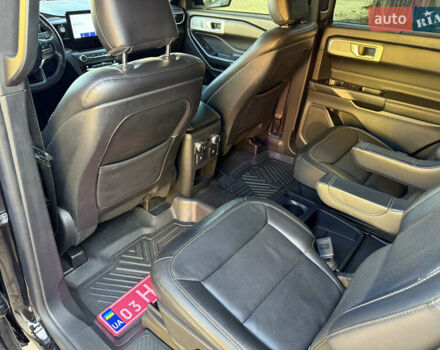 Чорний Форд Експлорер, об'ємом двигуна 2.3 л та пробігом 126 тис. км за 19300 $, фото 71 на Automoto.ua
