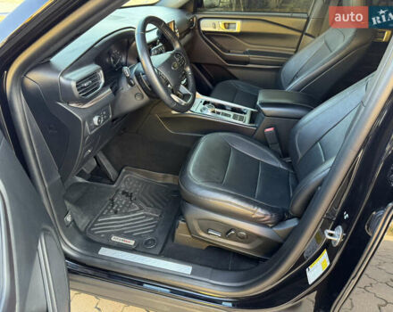 Чорний Форд Експлорер, об'ємом двигуна 2.3 л та пробігом 126 тис. км за 19300 $, фото 53 на Automoto.ua