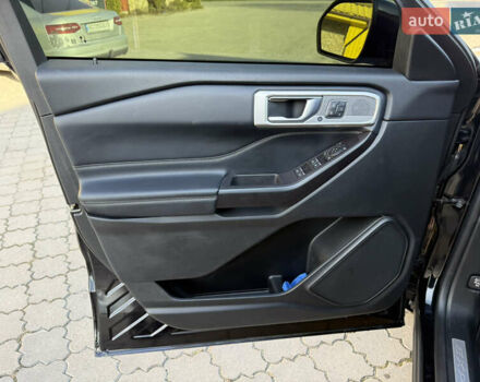 Чорний Форд Експлорер, об'ємом двигуна 2.3 л та пробігом 126 тис. км за 19300 $, фото 51 на Automoto.ua