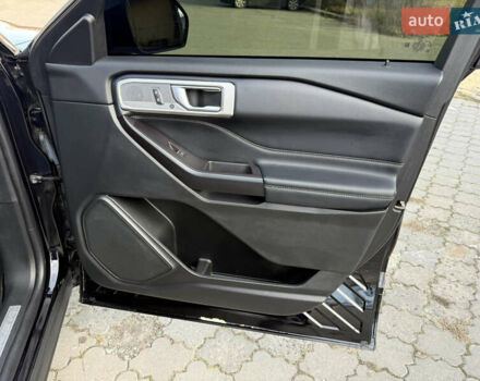 Чорний Форд Експлорер, об'ємом двигуна 2.3 л та пробігом 126 тис. км за 19300 $, фото 93 на Automoto.ua