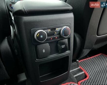 Чорний Форд Експлорер, об'ємом двигуна 2.96 л та пробігом 94 тис. км за 30900 $, фото 46 на Automoto.ua