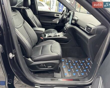 Черный Форд Эксплорер, объемом двигателя 3 л и пробегом 87 тыс. км за 35500 $, фото 40 на Automoto.ua