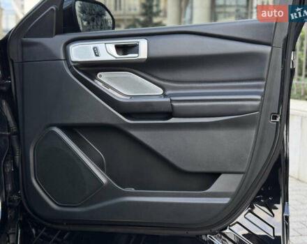 Форд Эксплорер 2020 в Киеве на Automoto.ua Черный Форд Эксплорер, объемом двигателя 2.96 л и пробегом 87 тыс. км за 32900 $, фото 80 на Automoto.ua