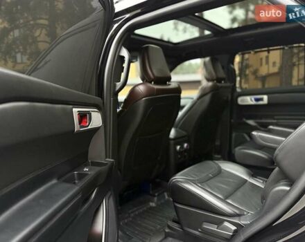 Чорний Форд Експлорер, об'ємом двигуна 3 л та пробігом 90 тис. км за 26600 $, фото 53 на Automoto.ua